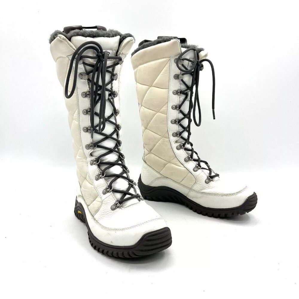 Ugg Kintla Quilted White Off-White Winter Snow Boots Women's Size 9.5